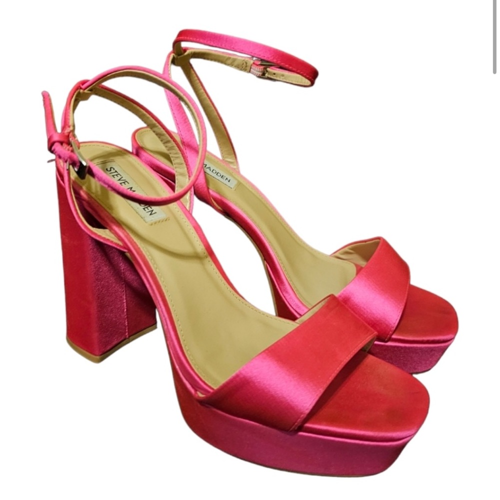STEVE MADDEN Lessa Pink Satin Platform Sandals - Size 9